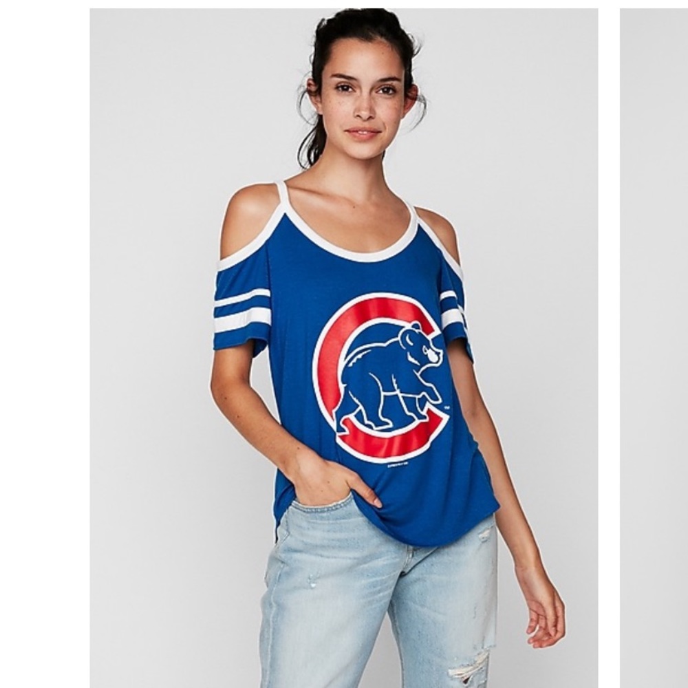 Express cold shoulder Chicago Cubs tee